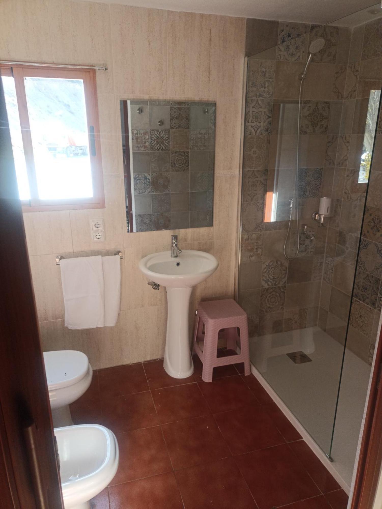 Hostal El Desvio เซียร์ราเนบาดา ภายนอก รูปภาพ